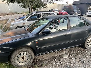 audi 4: Audi A4: 1995 г., 1.8 л, Механика, Бензин, Седан — 5