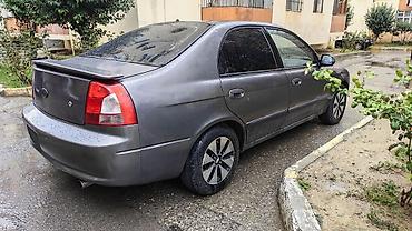 avto karavan: Kia Cerato: 1.8 l | 2002 il Sedan — 5