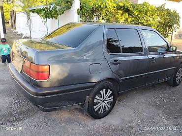 mers 202: Volkswagen Vento: 1992 г., 1.8 л, Механика, Бензин, Седан — 6