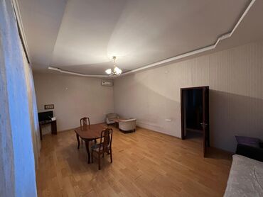 Uzunmüddətli kirayə evlər: 200 kv. m, 4 otaqlı, Qaz, Kombi, İşıq -da lalafo.az — 13 Uzunmüddətli kirayə evlər: 200 kv. m, 4 otaqlı, Qaz, Kombi, İşıq — 13