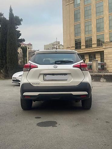92: Nissan Kix: 1.6 l | 2017 il — 3