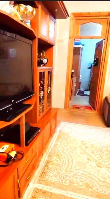 Həyət evləri və villaların satışı: 3 otaqlı, 670 kv. m, Kredit yoxdur, Orta təmir — 65