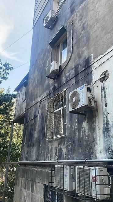 55 yas is ilanlari: Bakı, Yasamal, 3 otaqlı, Köhnə tikili, m. Elmlər Akademiyası, 73 kv. m — 3