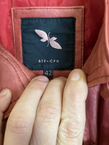 Kurtkalar: Tecili hamisi orijinal her bir 25 manat — 3