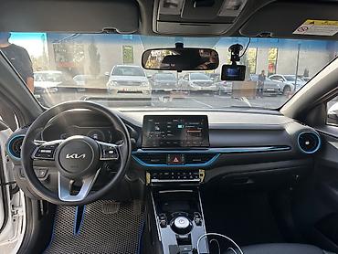 kia электромобиль: Kia K3: 2022 г., Электромобиль, Седан — 9