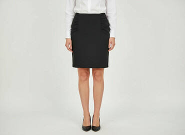 satynowe spódnice plisowane: Reserved, Women`s skirt, size M