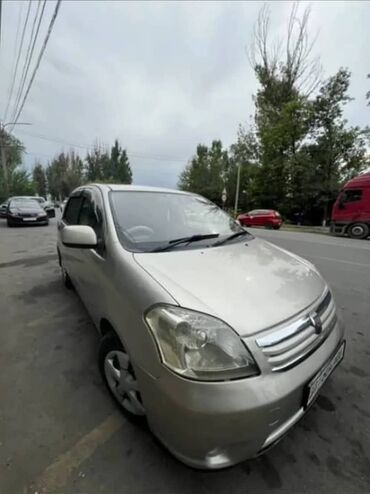 Toyota: Toyota Raum: 2005 г., 1.5 л, Автомат, Бензин, Универсал — 10