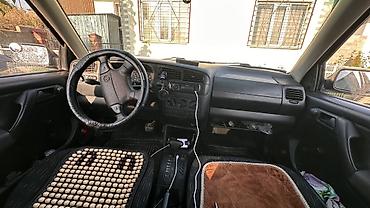 Volkswagen: Volkswagen Golf: 1995 г., 1.8 л, Автомат, Бензин, Хэтчбэк — 10