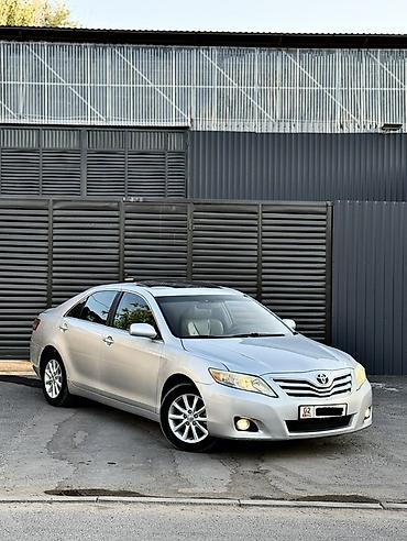 цена ли 9: Toyota Camry: 2009 г., 3.5 л, Автомат, Бензин, Седан — 2