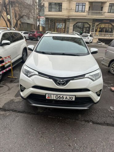 Toyota: Toyota RAV4: 2016 г., 2.5 л, Автомат, Бензин, Кроссовер