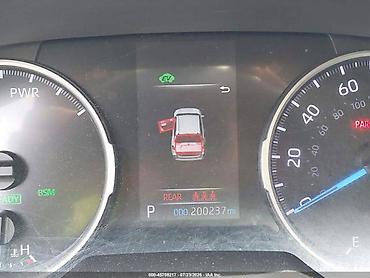 inter: Toyota RAV4: 2020 г., 2.5 л, Автомат, Бензин — 10