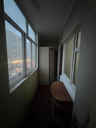 Продажа квартир: 1 комната, 36 м², Джал-15 105 серия, 5 этаж, Старый ремонт — 4