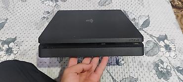ден 8: Продаю PS4 Slim в хорошем состоянии. Полностью рабочая, можно — 2
