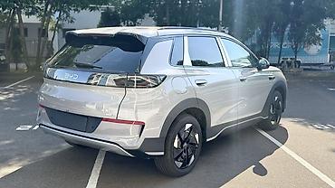 BYD: BYD Seal: 2025 г., Вариатор, Электромобиль, Кроссовер — 14