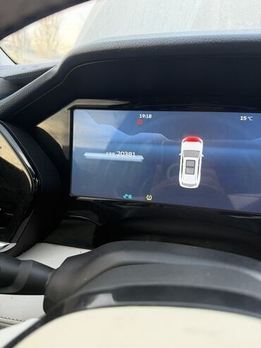 Geely: Geely Monjaro: 2022 г., 1.5 л, Кроссовер — 9