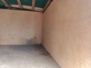 Yük maşınları: Salam 4 ton yükə yiğilmiş həm rama həm qurza 12 lik şiverlerle — 9