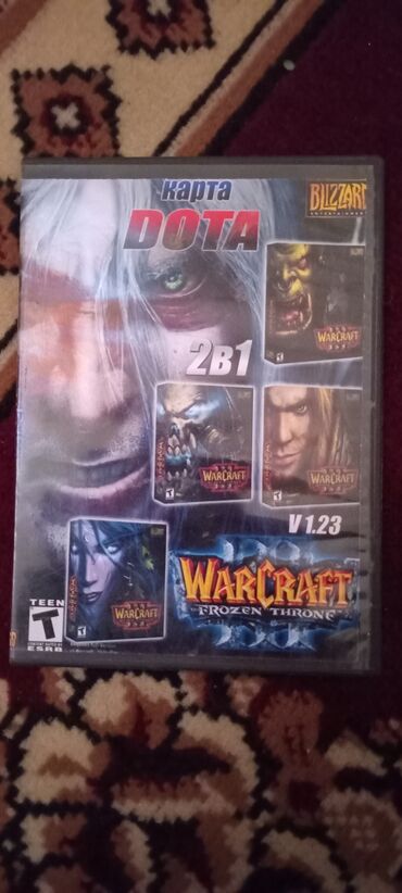 Другие видеоигры: Пиратский cd disk с игрой warcraft 3 frozen throne reign of chaos