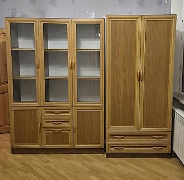 divar şkafları: Mebel dəsti – vitrinqli və paltar şkafı - Material: ağac — 1