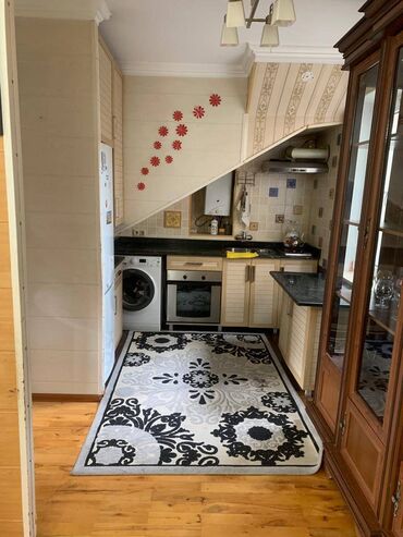 Həyət evləri və villaların satışı: Mərdəkan 4 otaqlı, 100 kv. m, Orta təmir — 6