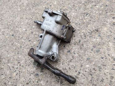 Auto delovi: Puž (glava) volana Lada 21213,21214 Niva br.1. Polovno, očuvano — 6