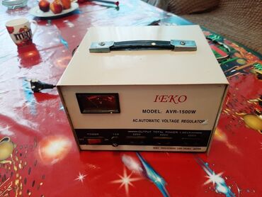 panel radyatör: IEKO markalı AVR-1500W model avtomatik gərginlik tənzimləyicisi ev və