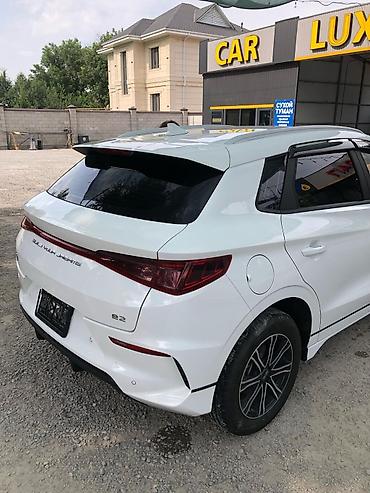 BYD: BYD E2: 2024 г., 0.1 л, Автомат, Электромобиль, Кроссовер — 6