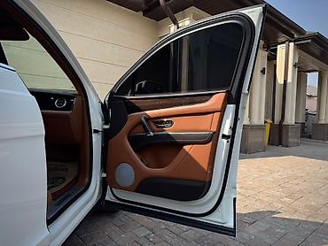 Bentley: Bentley Bentayga: 2019 г., 4 л, Автомат, Бензин, Кроссовер — 9