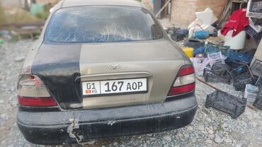 некся машина: Daewoo Leganza: 1997 г., 1.8 л, Механика, Бензин, Седан