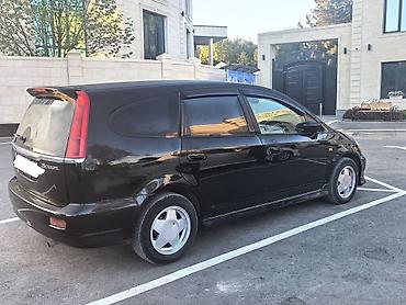 столик на срв: Honda Stream: 2003 г., 1.7 л, Автомат, Бензин, Минивэн — 4