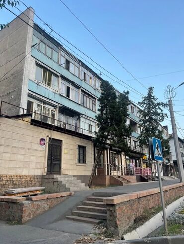 сапат дом: 15 кв. м, Эмереги менен
