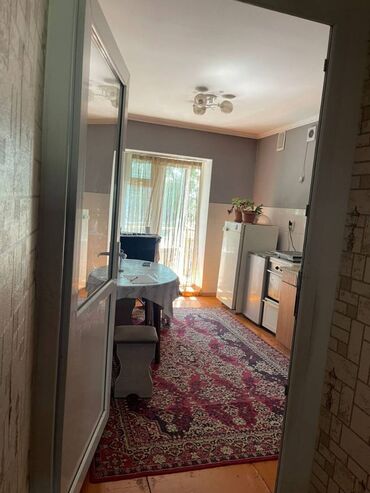 дома: 1 комната, 46 м², Индивидуалка, 2 этаж, Косметический ремонт