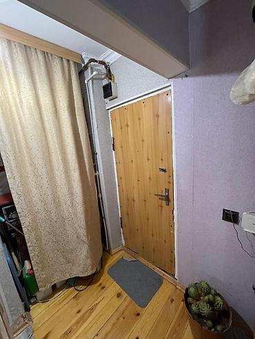 Mənzillər: Bakı, Studiya, Köhnə tikili, m. Xalqlar Dostluğu, 42 kv. m — 1