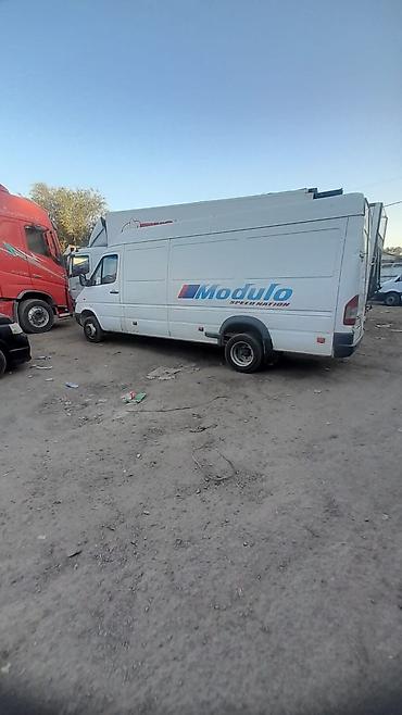 кемперы: Mercedes-Benz Спринтер: 2006 г., 2.7 л, Механика, Дизель, Фургон — 4