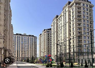 120: Сдается 3-х комнатная квартира, 120 кв.м, в Бишкеке, Чынгыз Айтматова — 1