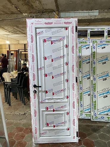 Plastik qapılar: Yeni Plastik qapı Çərçivə ilə, Zəmanətli, Ödənişli quraşdırma, Ünvandan götürmə — 9