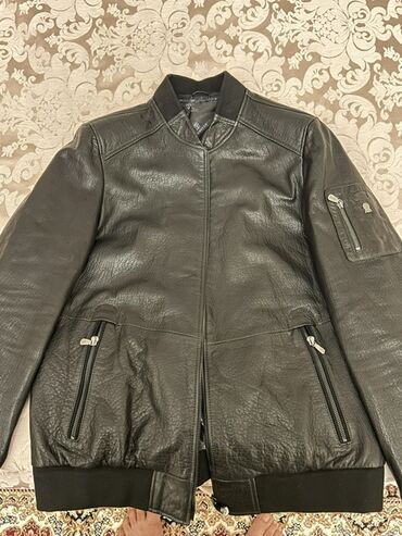 Toy paltarları və aksesuarları: Brunello Cucinelli kişi dəri gödəkçəsi - Model: bomber tərzində