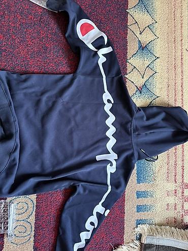 crown atlet: 🧊 CHAMPION HOODIE 📦 В наличии 🎨 Цвет: тёмно-синий 📏 Размер: M — 1