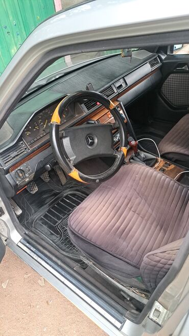 какая машина подойдет для яндекс такси бишкек: Mercedes-Benz E-Class: 1992 г., 2.3 л, Механика, Бензин, Седан