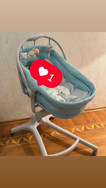 chicco beşik: Oğlan və qız üçün, İşlənmiş, Yumru, Beşik, Dəst ilə, Matras ilə, Yellənmə mexanizmsiz — 1