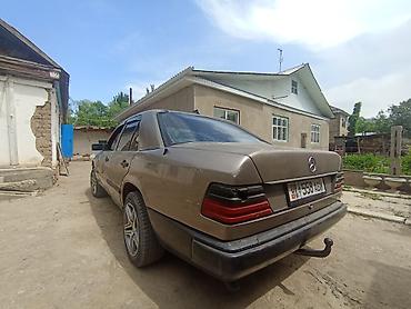 мер 124: Mercedes-Benz W124: 1990 г., 2 л, Механика, Бензин, Седан — 1
