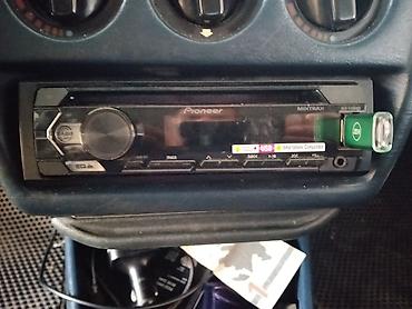 pionee: Pioneer DEH‑S1250UB avtomobil maqnitofonu - 1-DIN ön panel, qırmızı — 3
