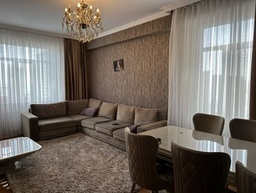 Sifarişlə mətbəx mebeli: Mətbəx dəsti və sanitar qovşağı üçün tam təchizatlı interyer komplekti — 11