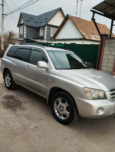 Toyota: Toyota Kluger: 2001 г., 3 л, Автомат, Газ, Кроссовер