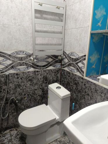 Uzunmüddətli kirayə mənzillər: Uzunmüddətli kirayə mənzil – tam mebellə - Geniş və işıqlı otaq — 24