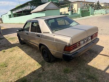 kuza satışı: Mercedes-Benz 190 (W201) sedan - Kuzov: 4 qapılı sedan, bej rəng - — 1