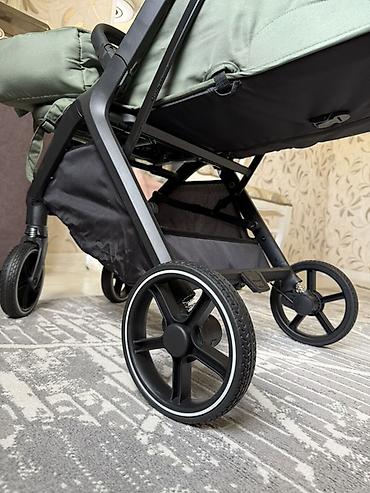 шприц для промывания носа: Прогулочная коляска Baby Stroller, модель S1, цвет хаки - Легкая — 7
