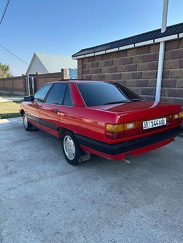 audi 100 с4: Audi 100: 1988 г., 2.3 л, Механика, Газ, Седан — 3