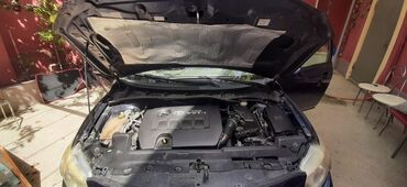 Toyota: Toyota Corolla: 1.6 l | 2007 il Sedan — 6