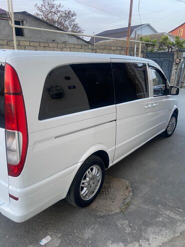 Mercedes-Benz: Mercedes-Benz Vito, ağ rəng, 7/8 yerlik miniven. Əsas xüsusiyyətlər — 9