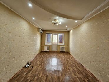 продаю пункт замены масла: 2 бөлмө, 46 кв. м, 104-серия, 4 кабат, Косметикалык ремонт